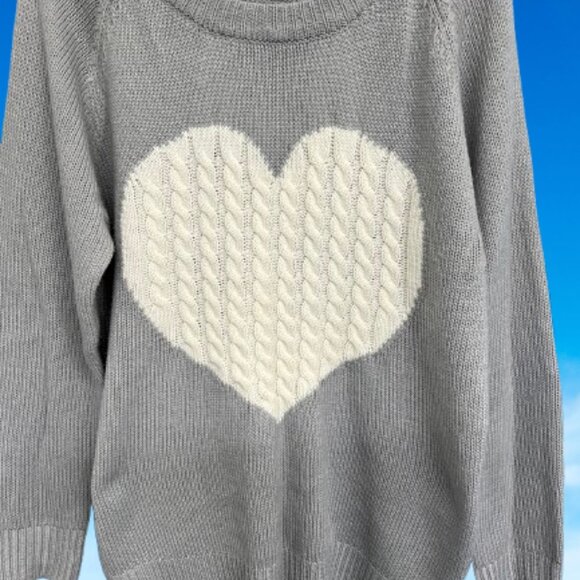 Heart Sweater Gray & White Women's Size L - Picture 2 of 3